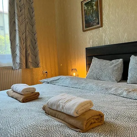 Riverside Appartement *